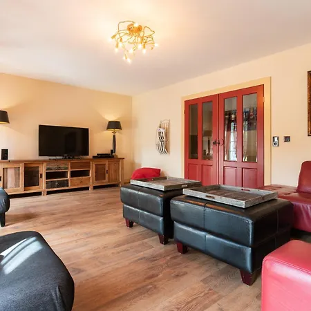 Ferienhaus Landhaus Waldeifel - 18 Personen *