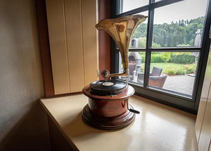 Waldeifel - 18 Personen Malberg