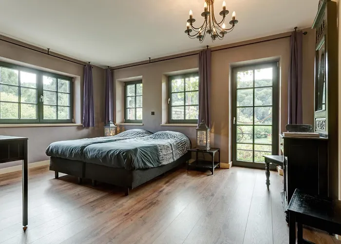 Waldeifel - 18 Personen Casa de Férias Malberg