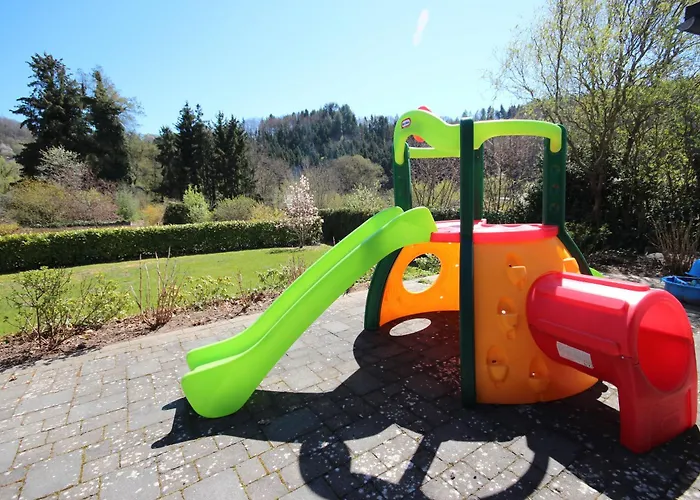 Waldeifel - 18 Personen Casa de Férias